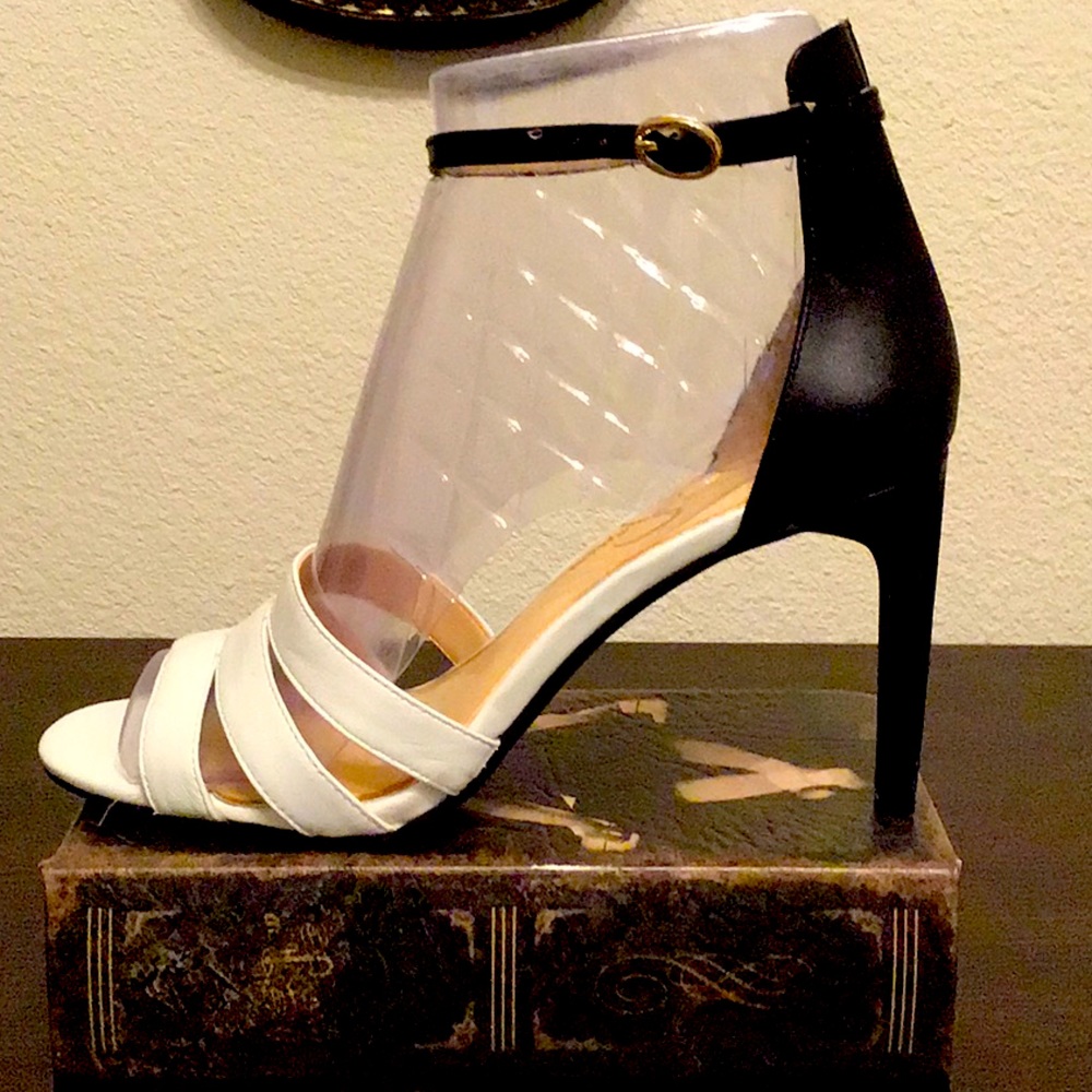 Jessica Simpson Maselli Dress Sandal